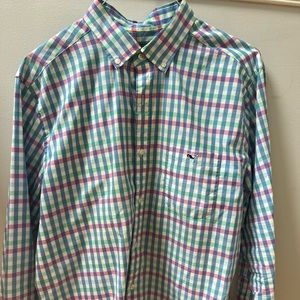 Vineyard Vines Large Tucker Shirt